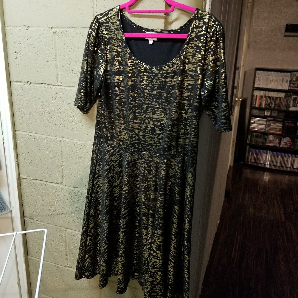 Lularoe gold black crackle print Nicole 2XL